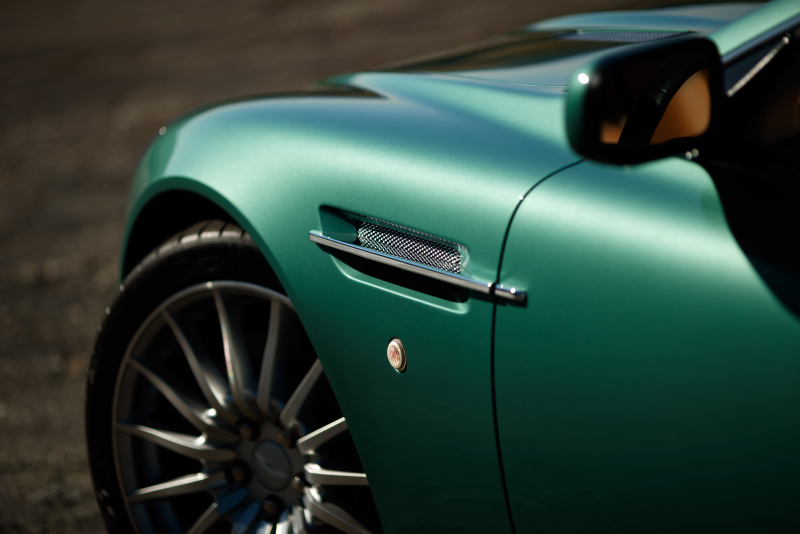 Illustration for article titled The Aston Martin DB11 Is Pretty But The DB9 Can Still Stop Your Heart